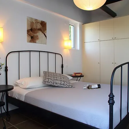 فيلة Ionian Land Villas