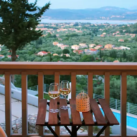 Ionian Land Villas فيلة Lefkáda